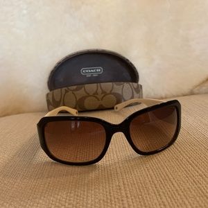 Coach Black Cream Sunglasses and Hard Case